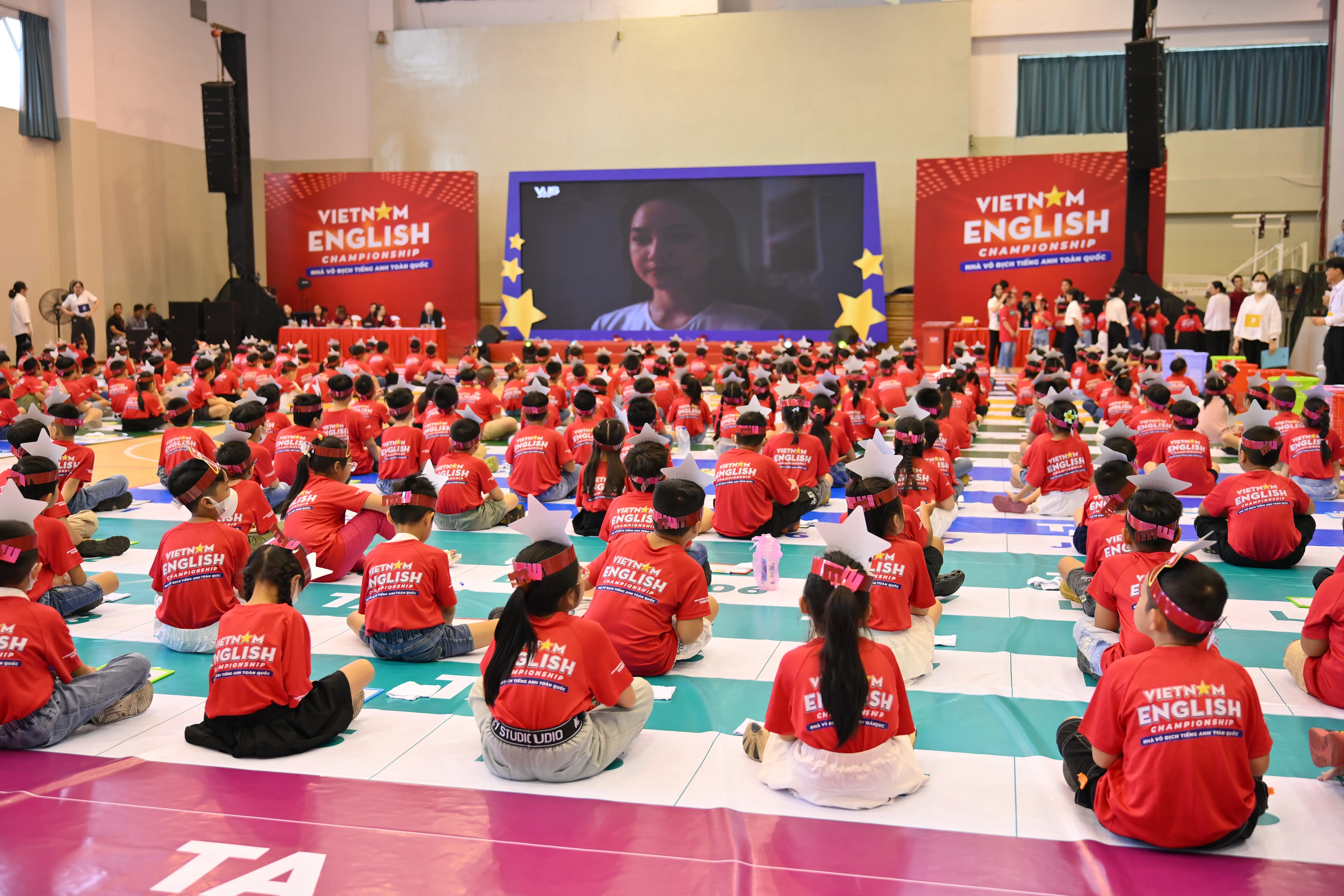 Đấu trường Anh ngữ toàn quốc Vietnam English Championship tại VUS